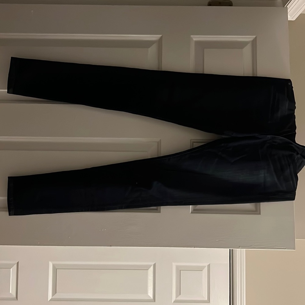 AG the Farrah skinny (high rise skinny) size 26R